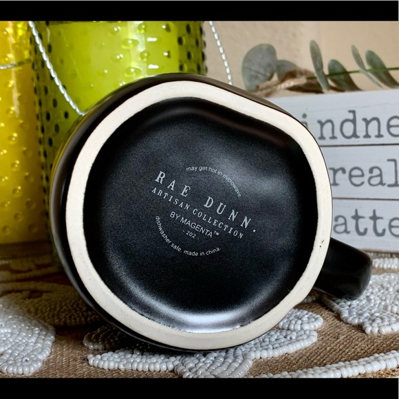 NEW Rae Dunn ‘Mom Fuel’ Black Mug - Picture 3 of 5
